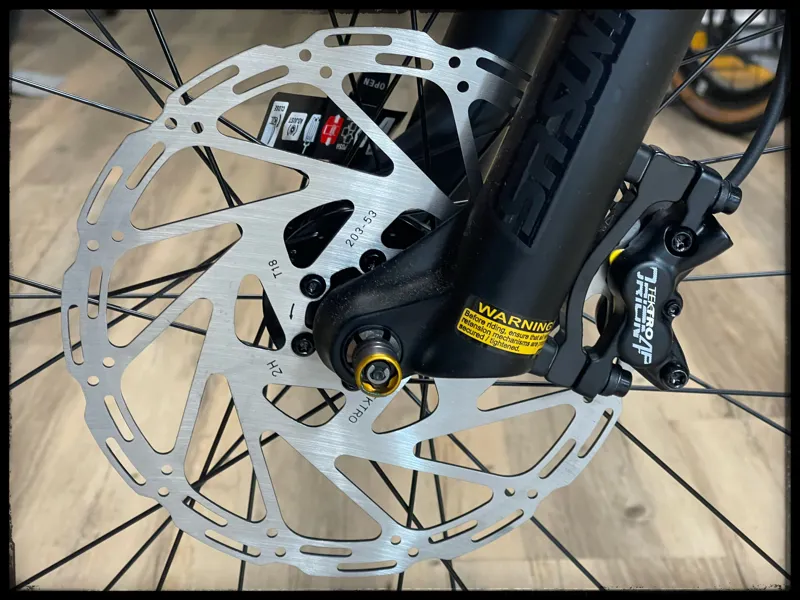 Giant Stance E+ 2 625 25km/h Large Black Diamond 2023-7